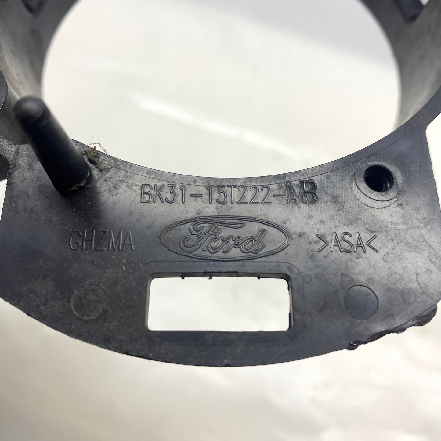 FORD Transit V363 Sağ Sis Farı Bağlantı Braketi BK31-15T222-AB