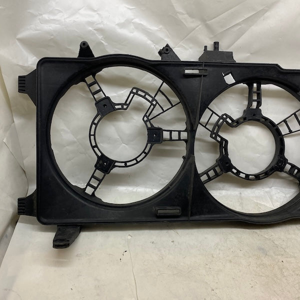 Fiat Doblo 1.9/1.3 TDi Radyatör Fan 51753828 Orijinal Çıkma En Uygun Oto Parça