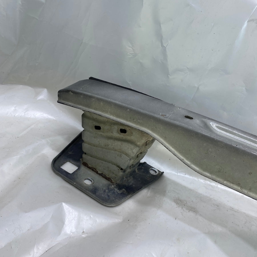 2011-2015 Fiat Doblo arka tampon demiri – orijinal çıkma destek elemanı.