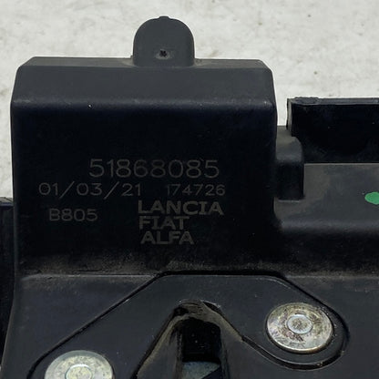 Fiat Doblo Bagaj Kilidi 51868085 Orijinal Çıkma En Uygun Oto Parça