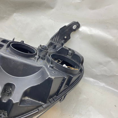 Fiat Doblo Sağ Far Halojen Siyah Zemin 15-20 521094560 Çıkma En Uygun Oto Parça