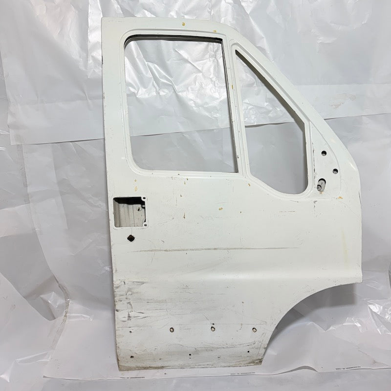Fiat Ducato Sağ Ön Kapı 94-06 En Uygun Oto Parça