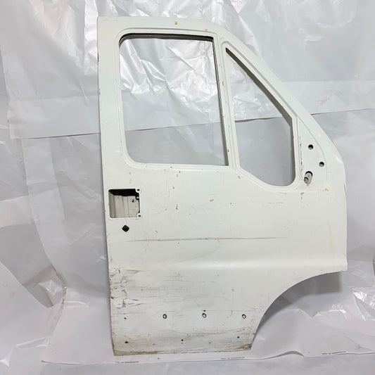 Fiat Ducato Sağ Ön Kapı 94-06 En Uygun Oto Parça