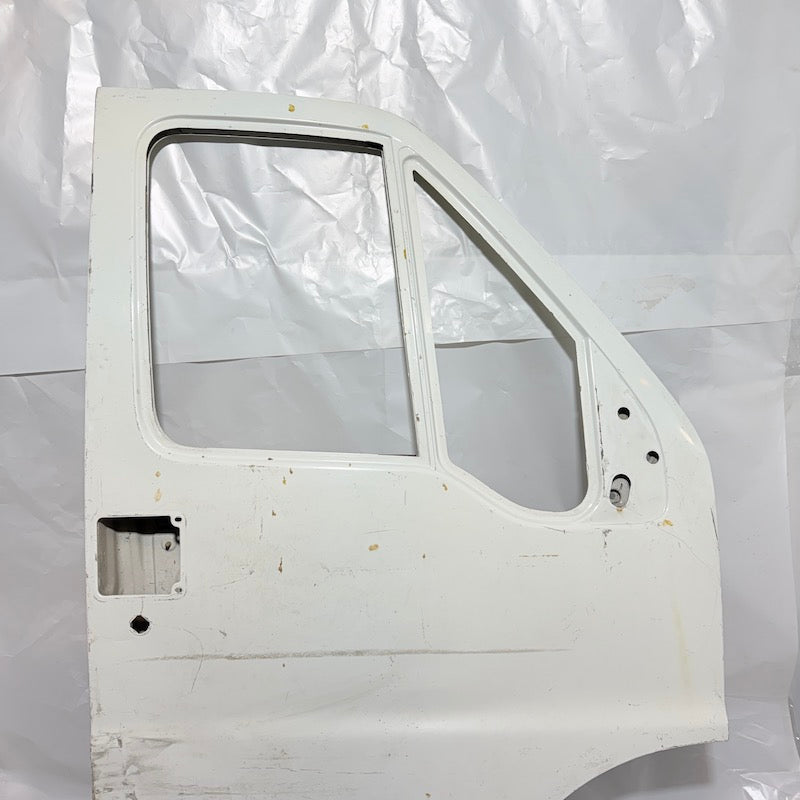 Fiat Ducato Sağ Ön Kapı 94-06 En Uygun Oto Parça