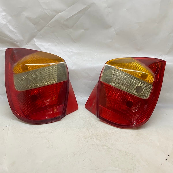 Fiat Palio Stop Lambası Sağ/Sol 02-05 Orijinal Çıkma En Uygun Oto Parça