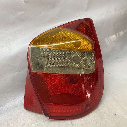 Fiat Palio Stop Lambası Sağ/Sol 02-05 Orijinal Çıkma Sağ En Uygun Oto Parça