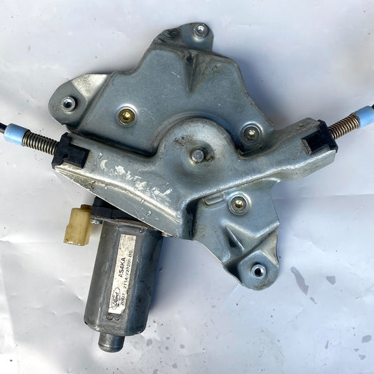 Ford CONNECT Ön Cam Krikosu 2T14-V23201-BJ