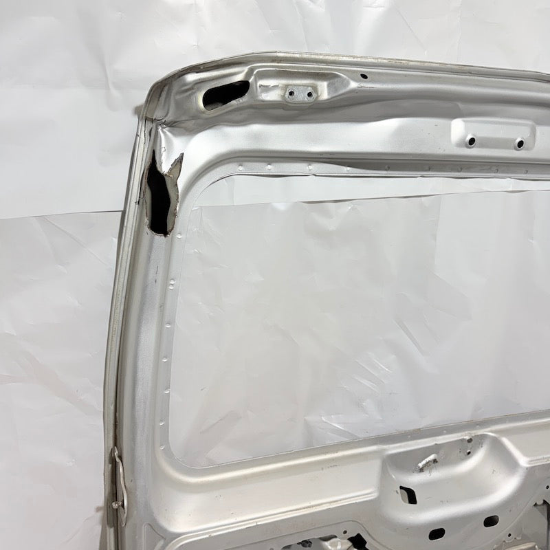 Ford Connect Bagaj Kapağı 03-13 Menteşe Arızalı En Uygun Oto Parça