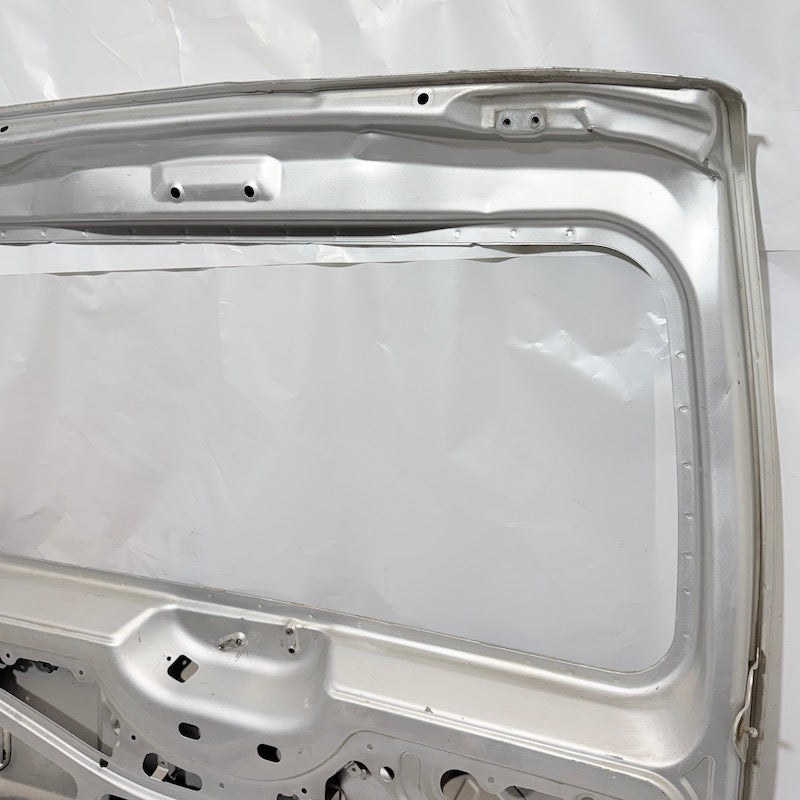 Ford Connect Bagaj Kapağı 03-13 Menteşe Arızalı En Uygun Oto Parça