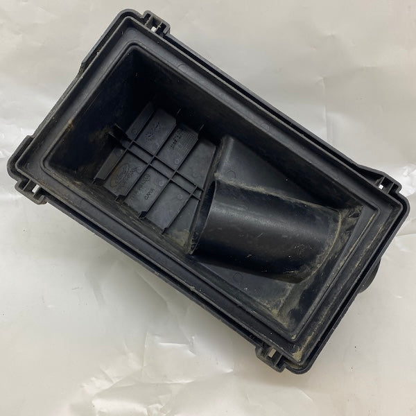 Ford Connect Hava Filtre Kutu Üst Kapağı 7T16-9643AA