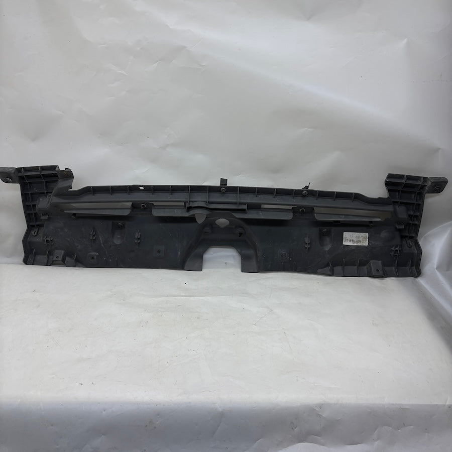 Ford Connect Ön Panjur İç İskeleti 9116-8138-AAW