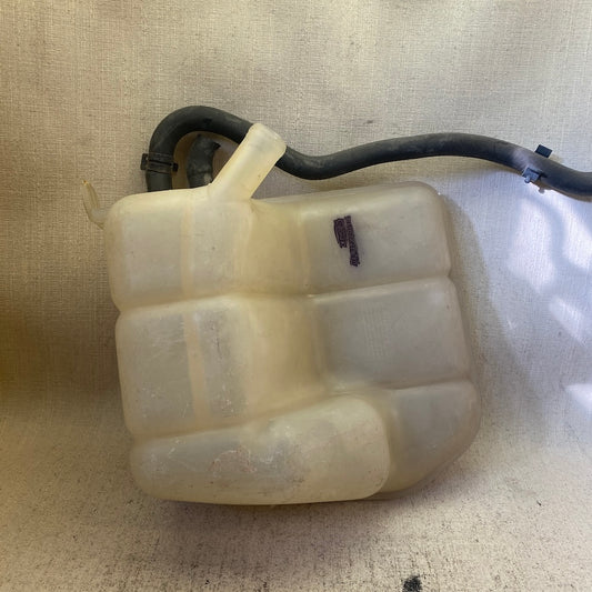 Ford Connect Radyatör Ek Deposu 8T168K218Ab