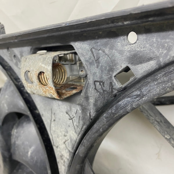 Ford Connect Radyatör Fanı 9T16-8C607 Orijinal Çıkma En Uygun Oto Parça