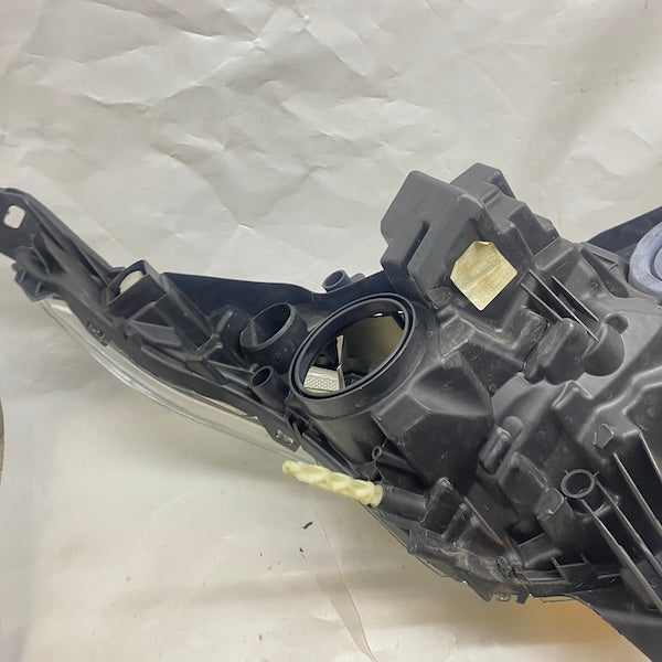 Ford Connect Sol Far FT11-13W030AA 14-20 En Uygun Oto Parça