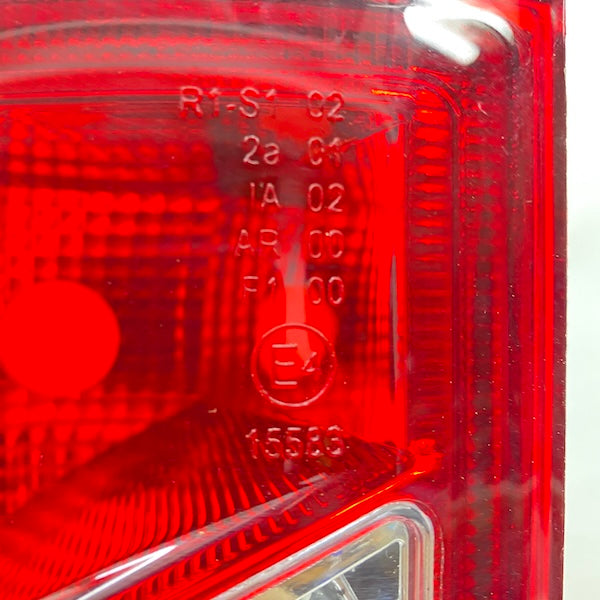Ford Connect Stop Lambası 09-13 9T1613404AD Sıfır İthal En Uygun Oto Parça