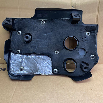 Ford Courier 12 Motor Üst Kapak ET7Q-6A949-A