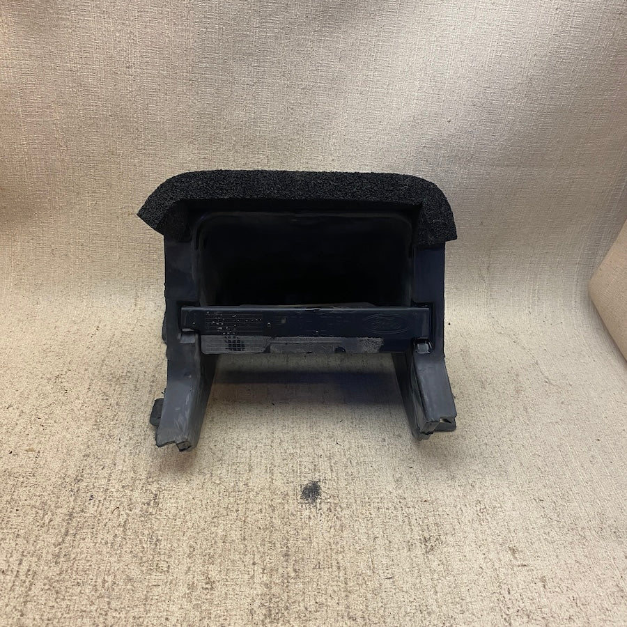 Ford Courier B460 Takviye Braketi ET76-17D941