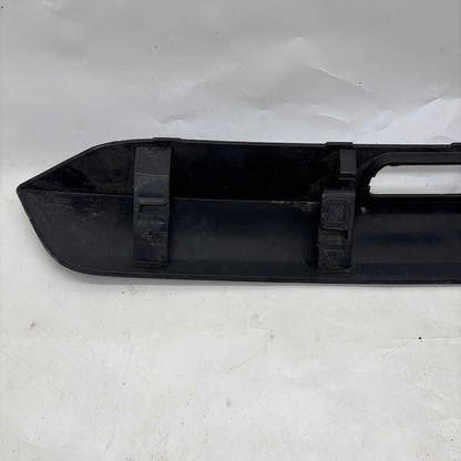 Ford Courier Bagaj Açma Kolu ET76-A43404-CBW - En Uygun Oto Parça