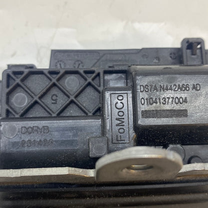 Ford Courier Bagaj Kilidi DS7A-N442A66-AD Orijinal Sıfır