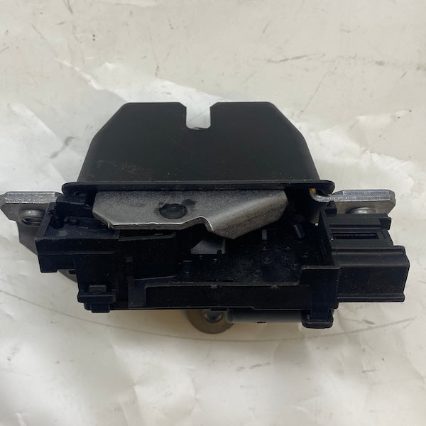 Ford Courier Bagaj Kilidi DS7A-N442A66-AD Orijinal Sıfır
