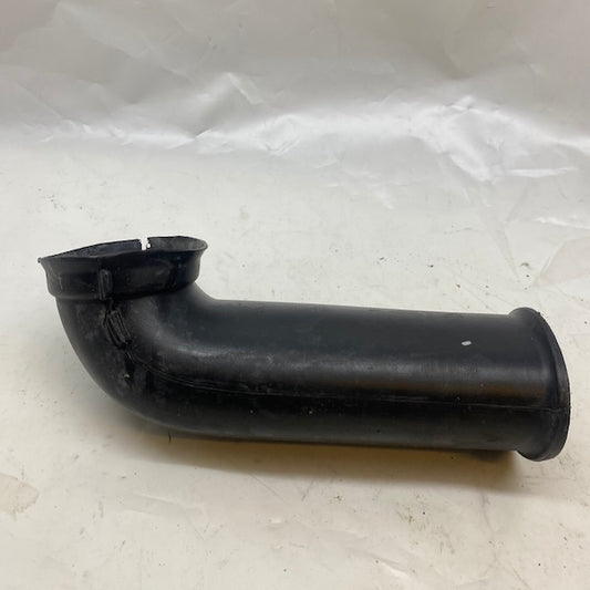 Ford Courier Hava Filtre Borusu ET76-9C679-AA