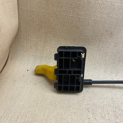 Ford Courier Kaput Kilidi Jt7616700bc