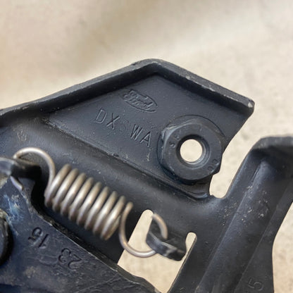 Ford Courier Kaput Kilidi Jt7616700bc