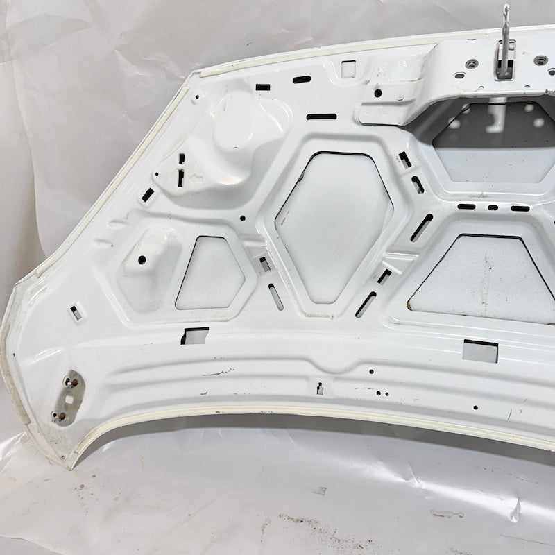 Ford Courier Motor Kaputu 14-18 Beyaz En Uygun Oto Parça