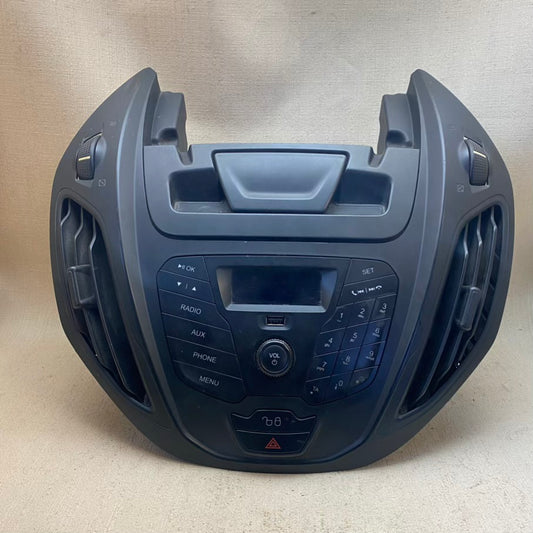 Ford Courier Multimedya Paneli Havalandırma Delikli ve USB Portlu ET76-V047A04-EAW