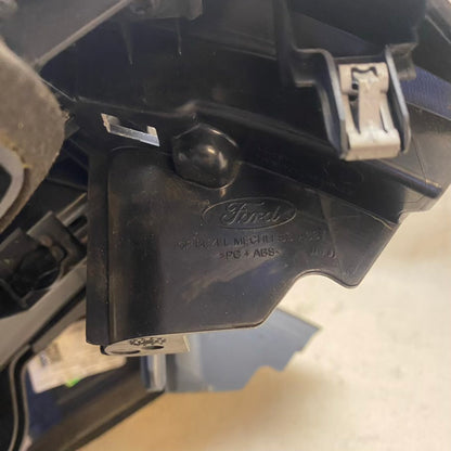 Ford Courier Multimedya Paneli Havalandırma Delikli ve USB Portlu ET76-V047A04-EAW