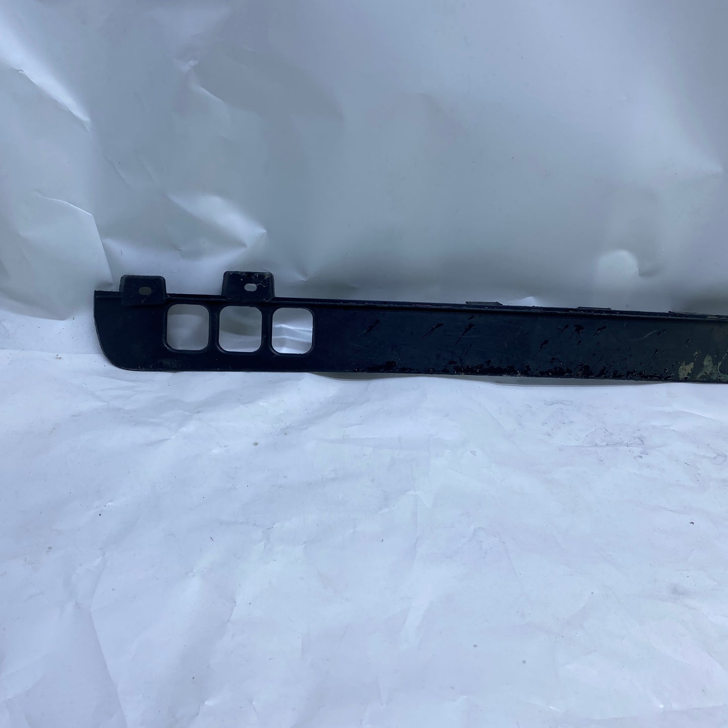 Ford Courier Ön Tampon Alt Spoiler Bıyık ET76-17778-AB