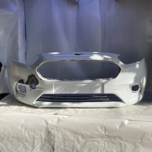 Ford Courier Ön Tampon JT7617K819 17-23 En Uygun Oto Parça