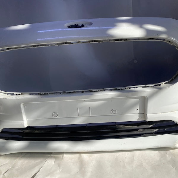 Ford Courier Ön Tampon JT7617K819 17-23 En Uygun Oto Parça