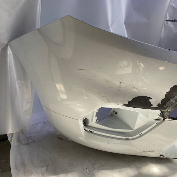 Ford Courier Ön Tampon JT7617K819 17-23 En Uygun Oto Parça