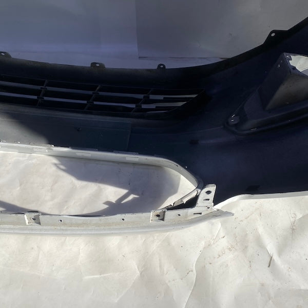 Ford Courier Ön Tampon JT7617K819 17-23 En Uygun Oto Parça