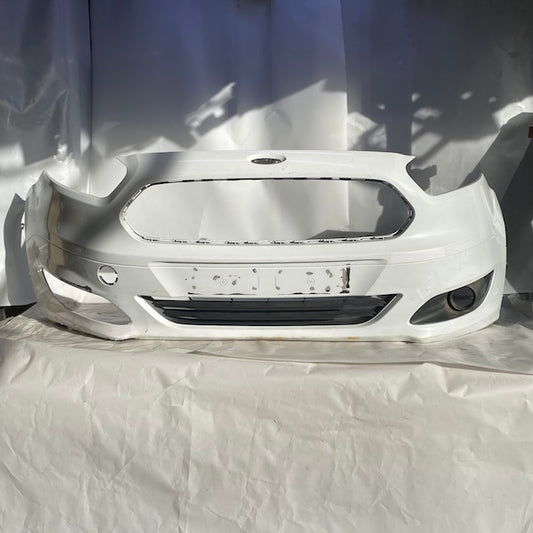 Ford Courier Ön Tampon Sis Delikli ET76-17K819-FK En Uygun Oto Parça