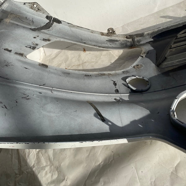 Ford Courier Ön Tampon Sis Delikli ET76-17K819-FK En Uygun Oto Parça