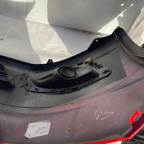 Ford Courier Ön Tampon Sissiz ET76-17K819-AF 14-18 En Uygun Oto Parça