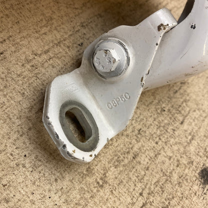 Ford Courier Sol Alt Kapı Menteşesi BB53-7822811-AH