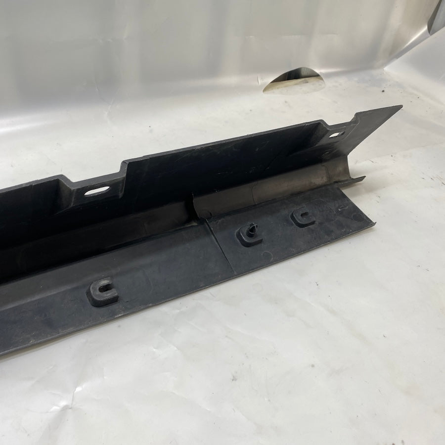 Ford Courier Sol Ön Marşpiyel Bakalit ET76-10155 - En Uygun Oto Parça