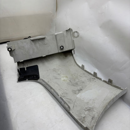 Ford Courier Arka Sağ Tampon Köşe ET76-17926