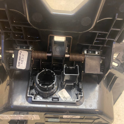 Ford Courier Üst Torpido Yuvası ET76-R04694