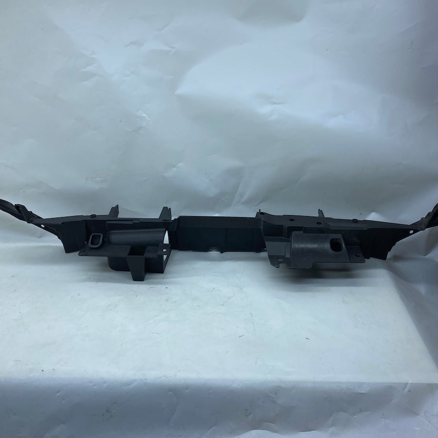 Ford Ecosport Ön Tampon Orta Bağlantı Braketi GN15-17E778