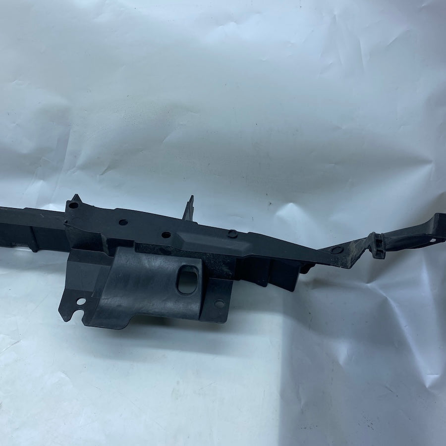 Ford Ecosport Ön Tampon Orta Bağlantı Braketi GN15-17E778