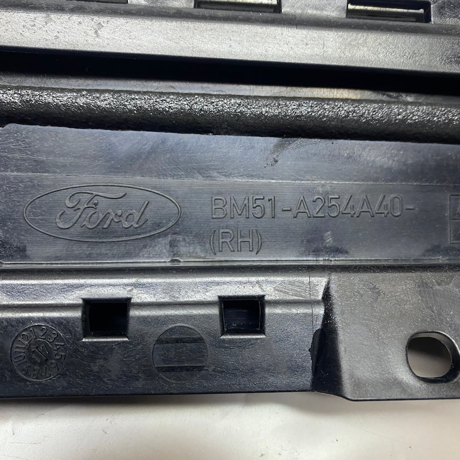 Ford FOCUS 11 Arka Kapı Direk Çıtası BM51 A254A42