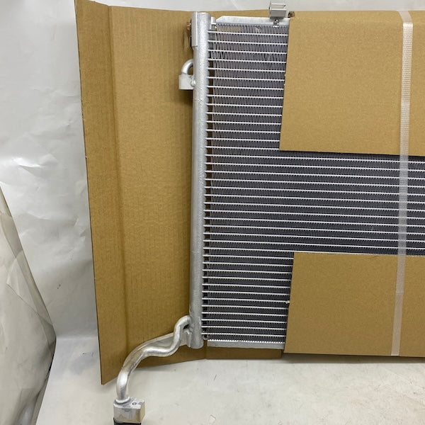 Ford Fiesta 1.5 TDCi Klima Radyatörü H1BH19710-AB En Uygun Oto Parça