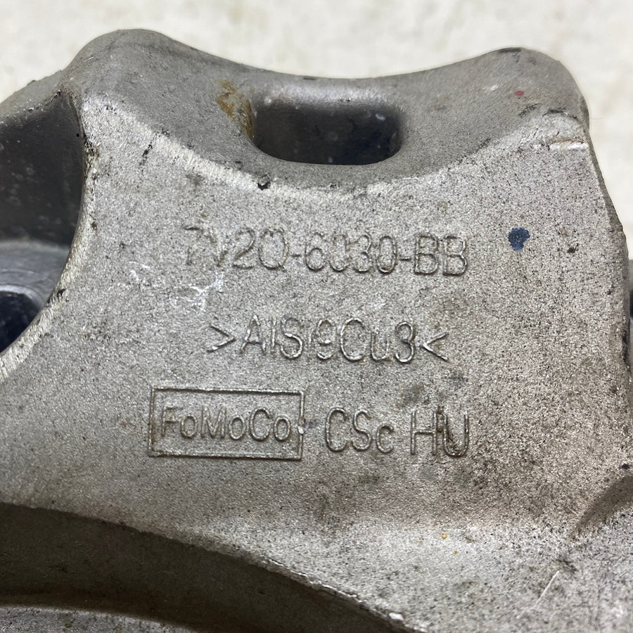 Ford Fiesta 1.6 Tdci Motor Takozu Kapağı Bağlantı Braketi 7V2Q-6030-BB