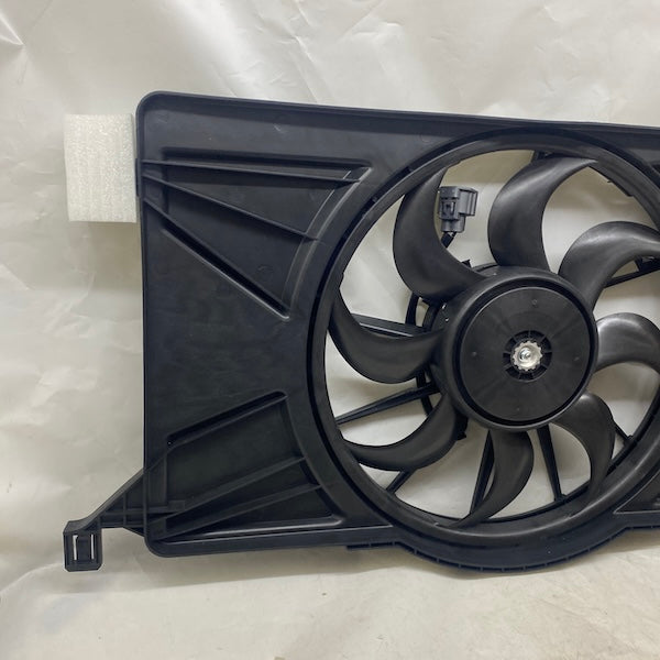 Ford Fiesta 1.6i Su Radyatörü BV618C607KC Sıfır Oris En Uygun Oto Parça