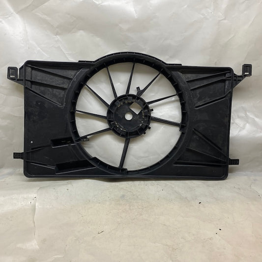 Ford Fiesta 1.6i/Volvo S40 Radyatör Fan 3M5H8C607UC En Uygun Oto Parça