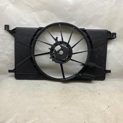 Ford Fiesta 1.6i/Volvo S40 Radyatör Fan 3M5H8C607UC En Uygun Oto Parça